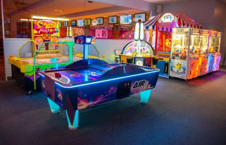Air Hockey 768x494