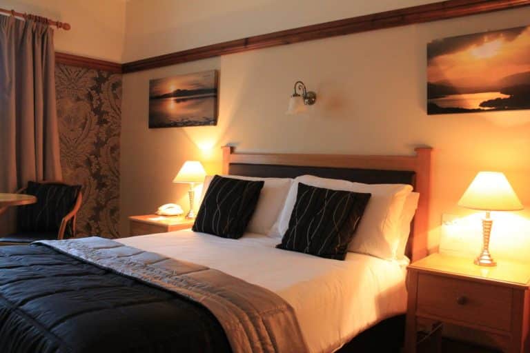 Silver Tassie Bedrooms 1 768x512