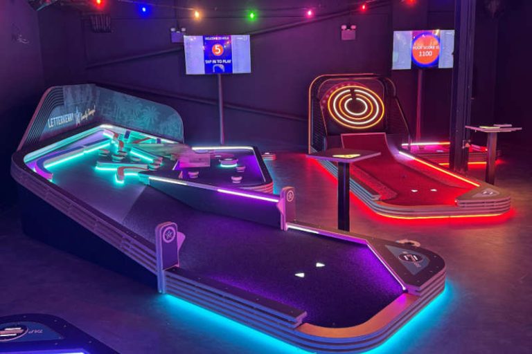 crazy golf 768x512