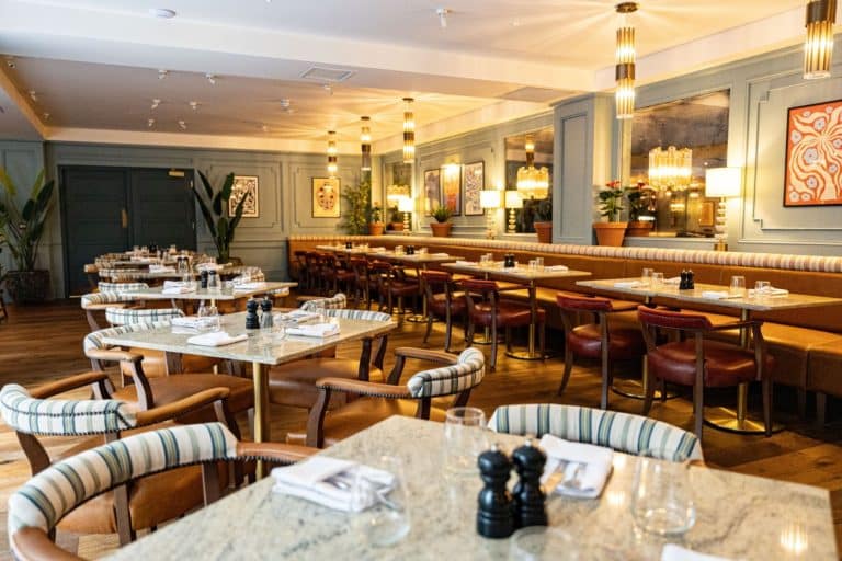 lillies restaurant mount errigal.jpg 768x512